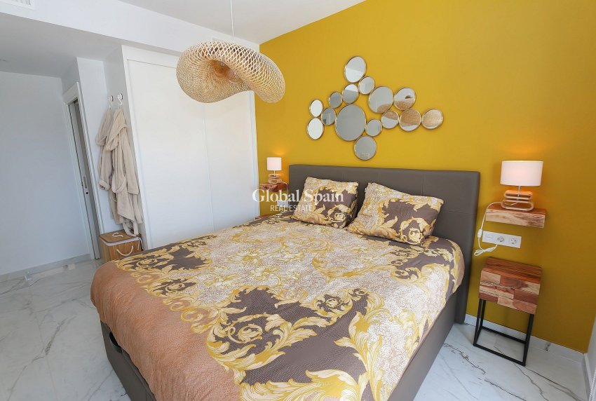 Wiederverkauf - Penthaus -
LOS BALCONES - LOS ALTOS