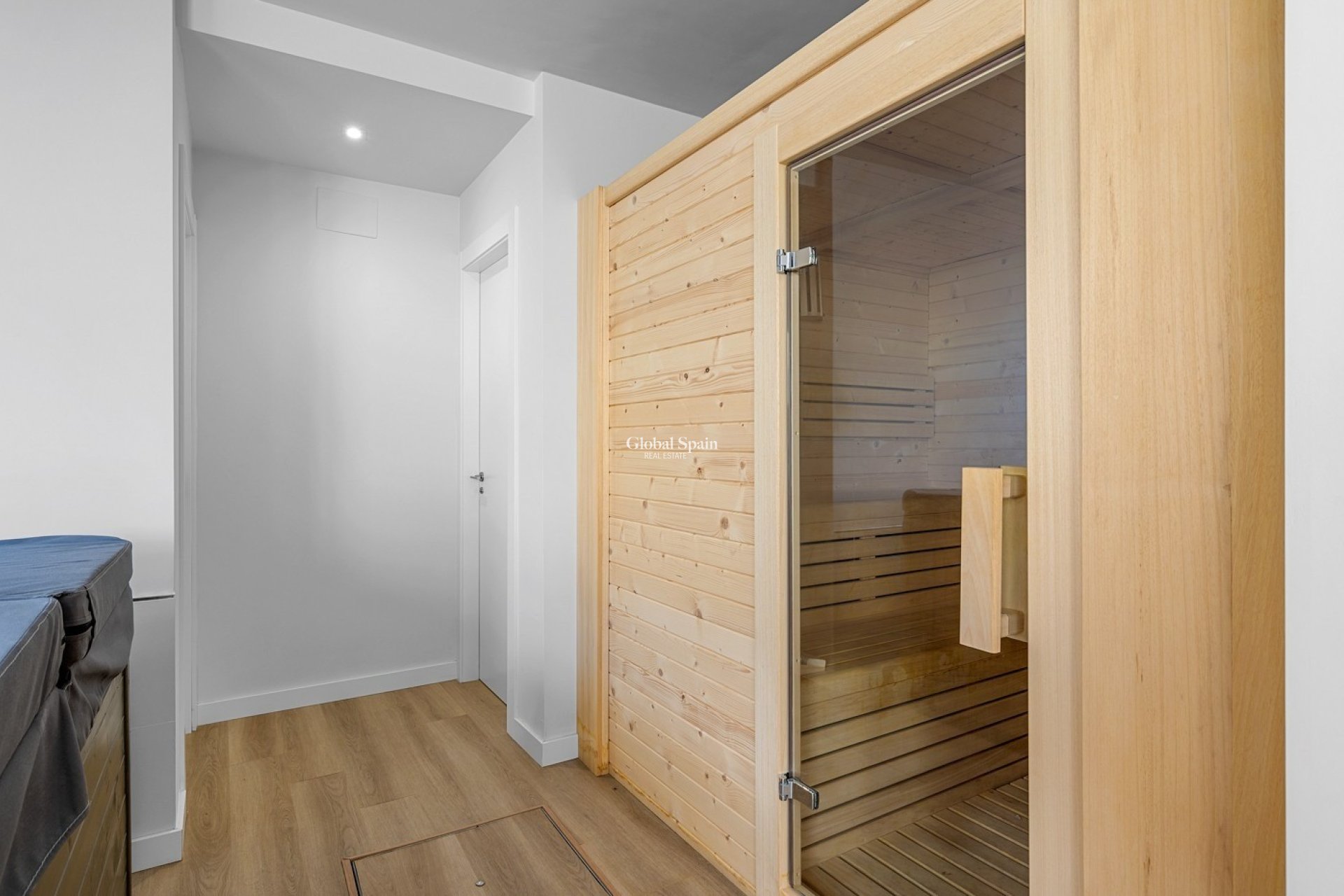 Wiederverkauf - Penthaus -
PLAYA FLAMENCA