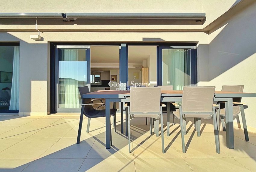 Wiederverkauf - Penthaus -
TORREVIEJA - Punta Prima