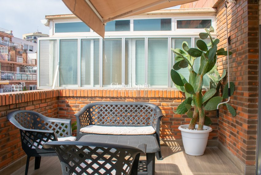 Wiederverkauf - PENTHOUSE -
ALICANTE - Casco antiguo