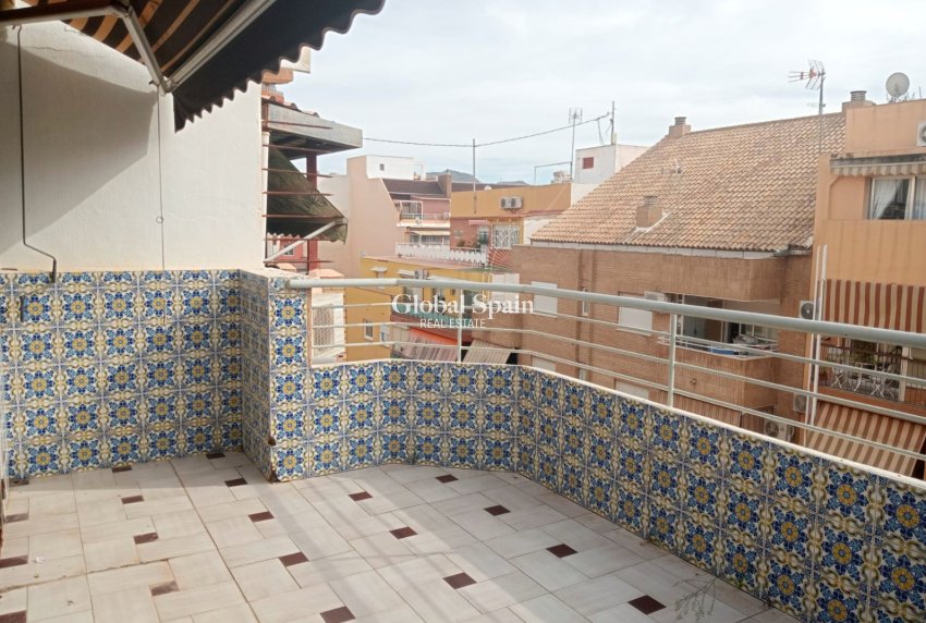 Wiederverkauf - PENTHOUSE -
BENIDORM - Centro