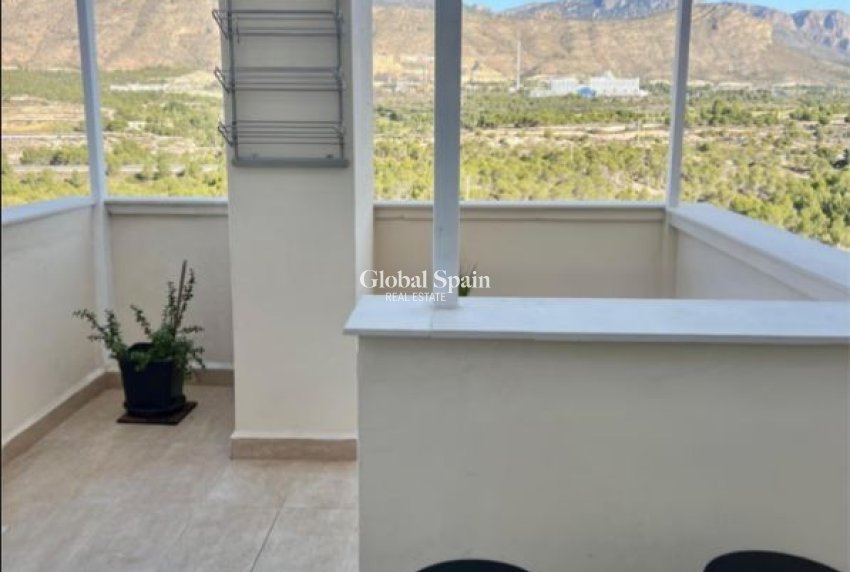 Wiederverkauf - PENTHOUSE -
BENIDORM - Costa Blanca