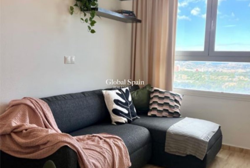 Wiederverkauf - PENTHOUSE -
BENIDORM - Costa Blanca