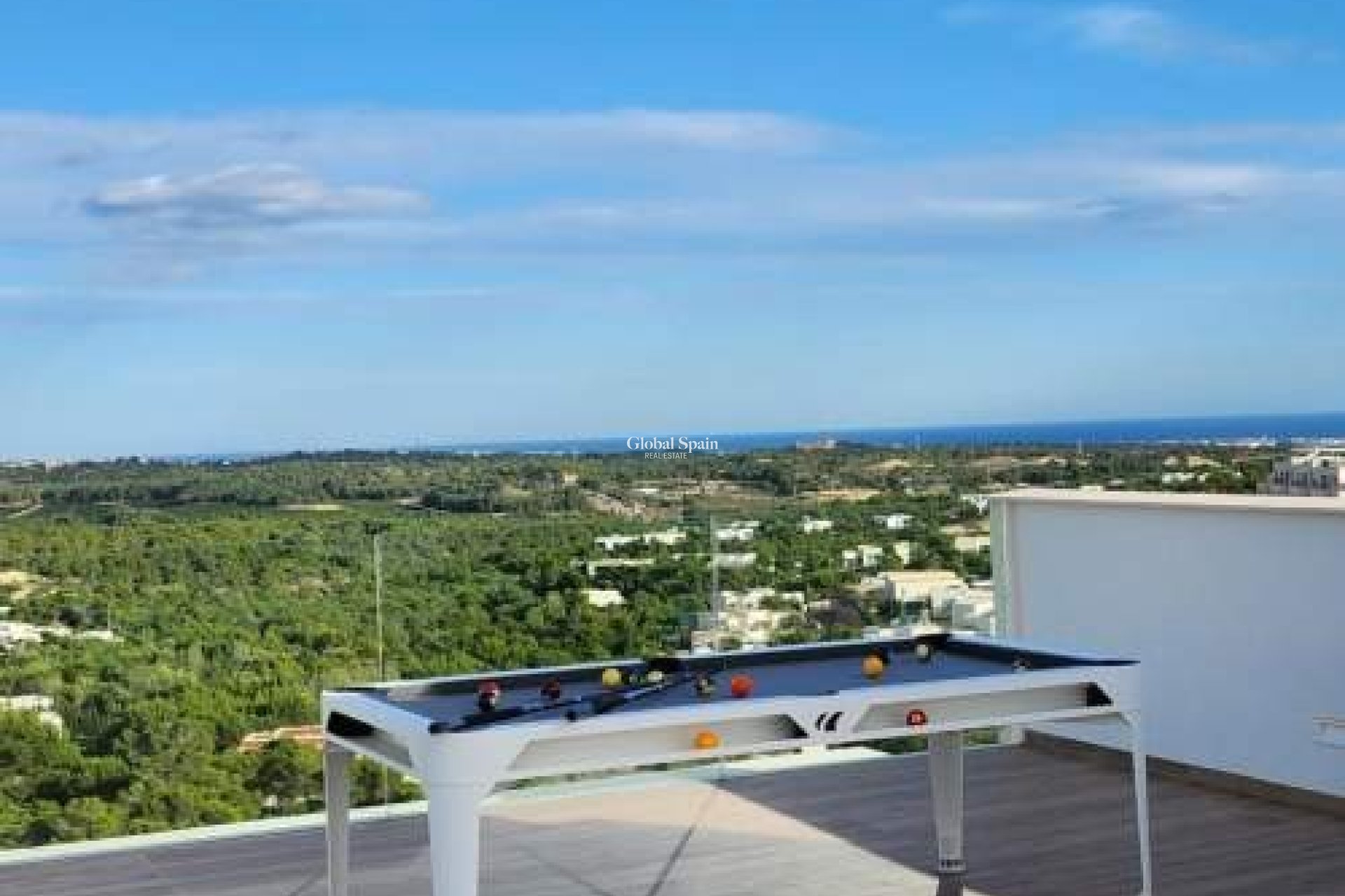 Wiederverkauf - PENTHOUSE -
CAMPOAMOR - Costa Blanca