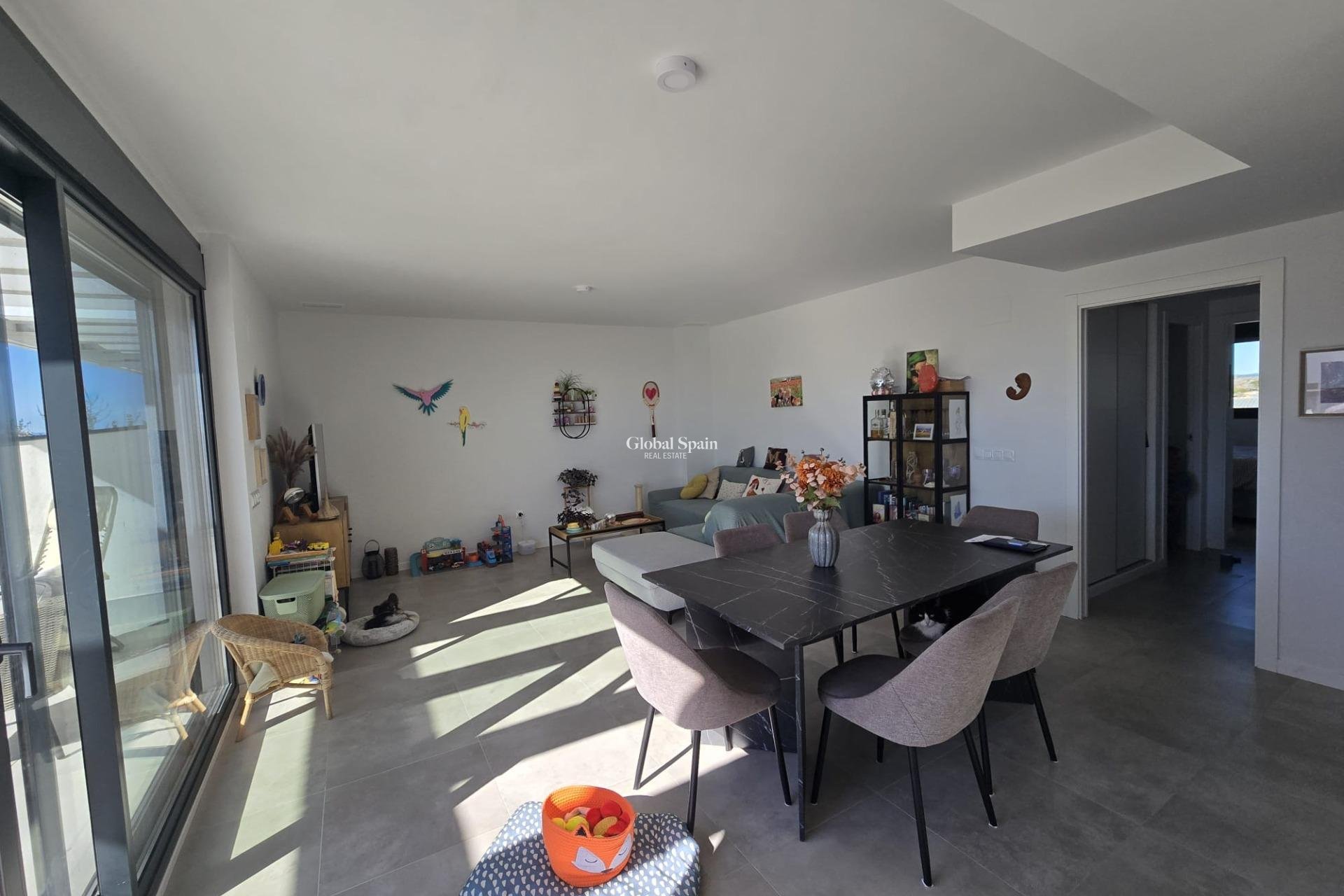 Wiederverkauf - PENTHOUSE -
CAMPOAMOR - DEHESA DE CAMPOAMOR