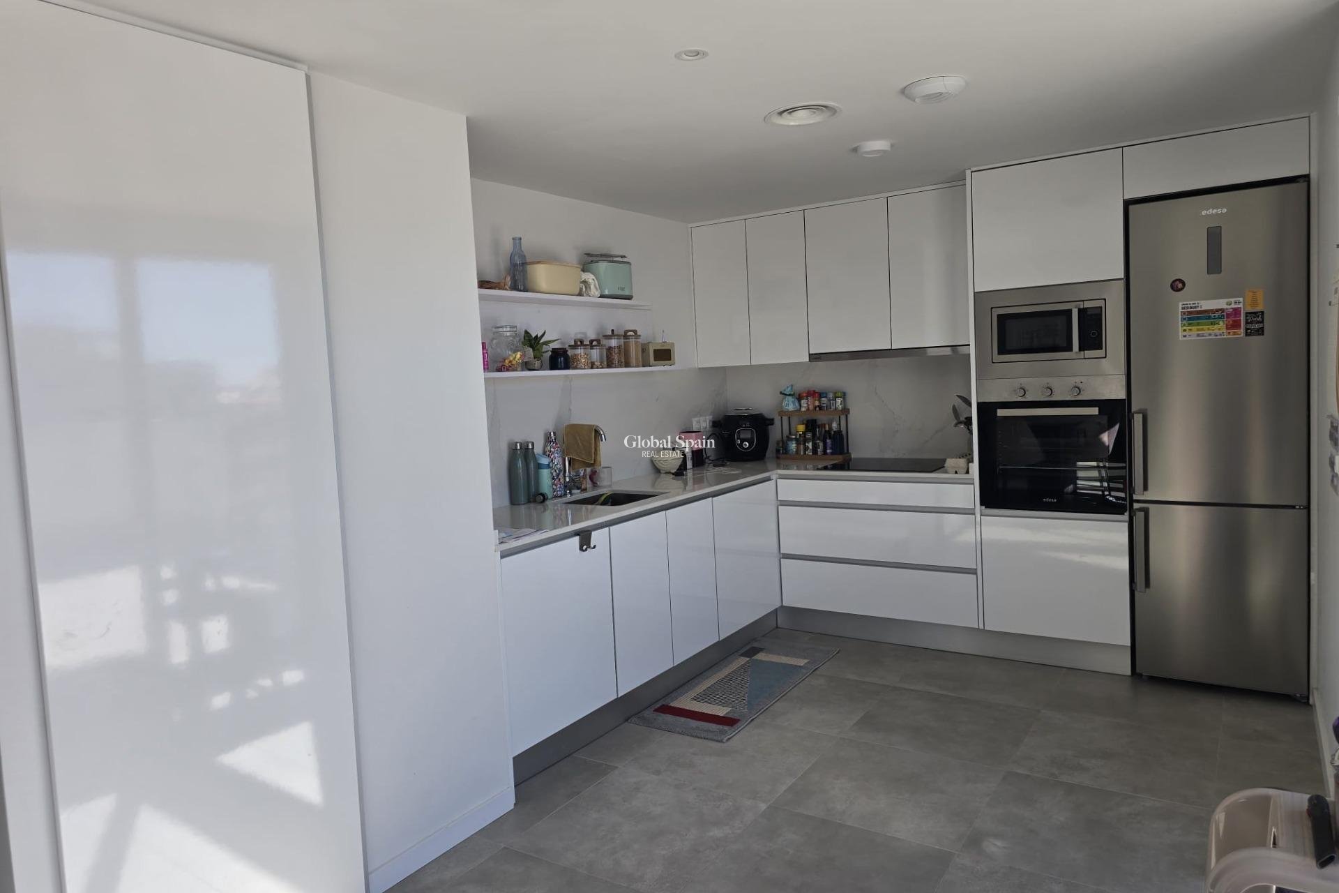 Wiederverkauf - PENTHOUSE -
CAMPOAMOR - DEHESA DE CAMPOAMOR