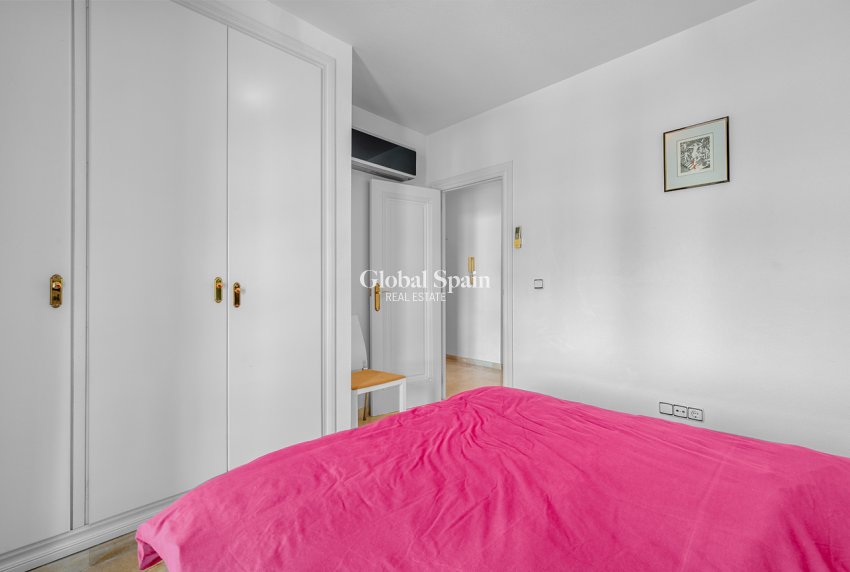 Wiederverkauf - PENTHOUSE -
DEHESA DE CAMPOAMOR - Costa Blanca