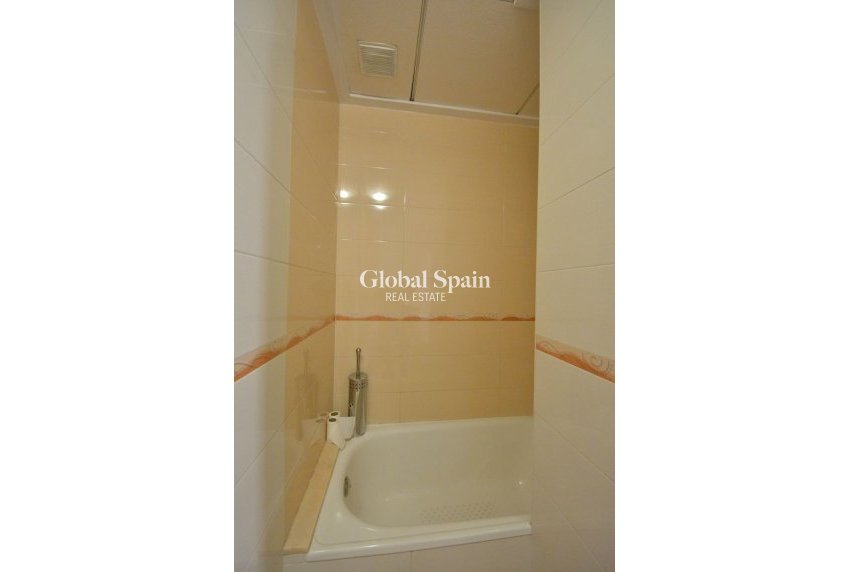 Wiederverkauf - PENTHOUSE -
GUARDAMAR DEL SEGURA - Costa Blanca