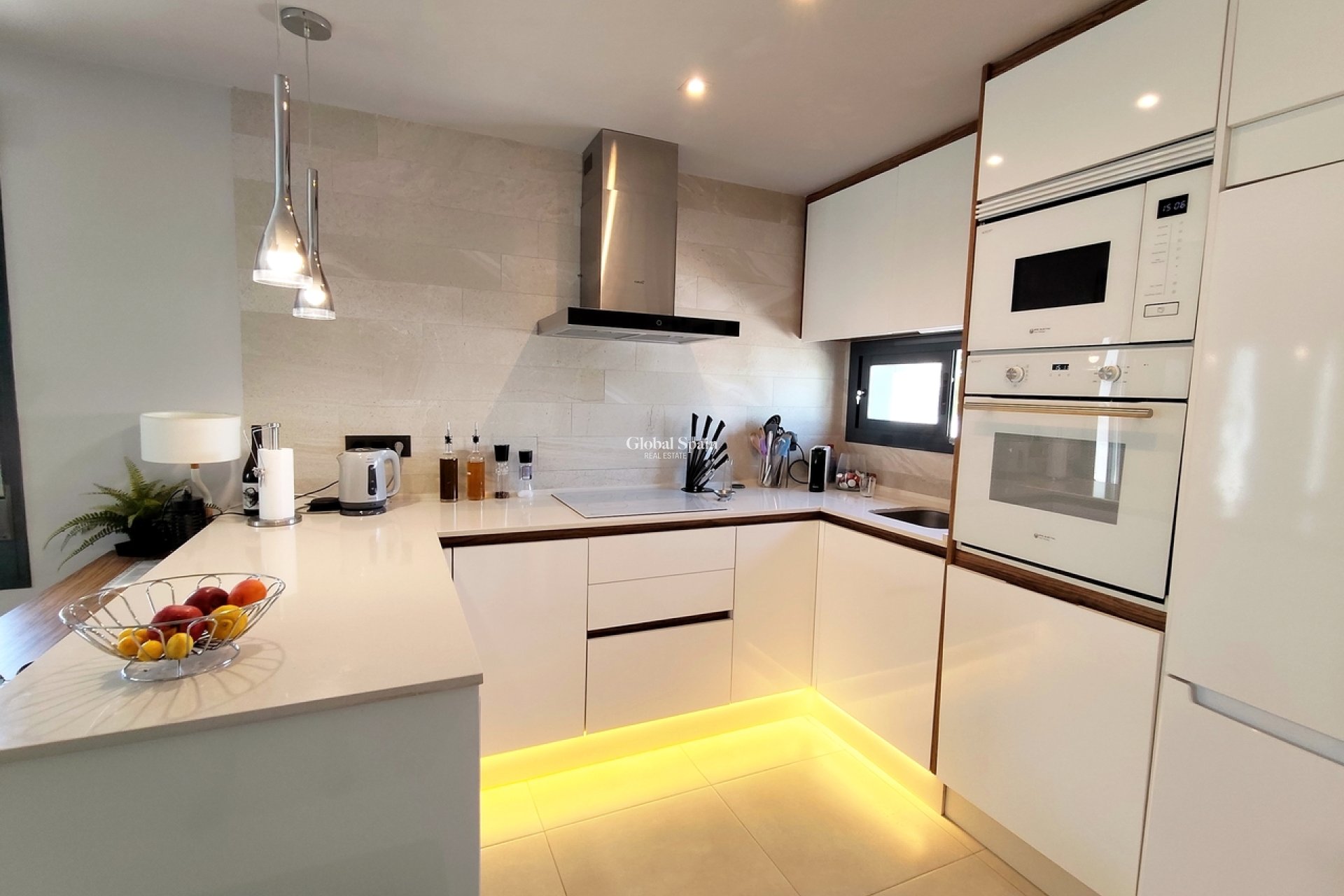Wiederverkauf - PENTHOUSE -
GUARDAMAR DEL SEGURA - Costa Blanca