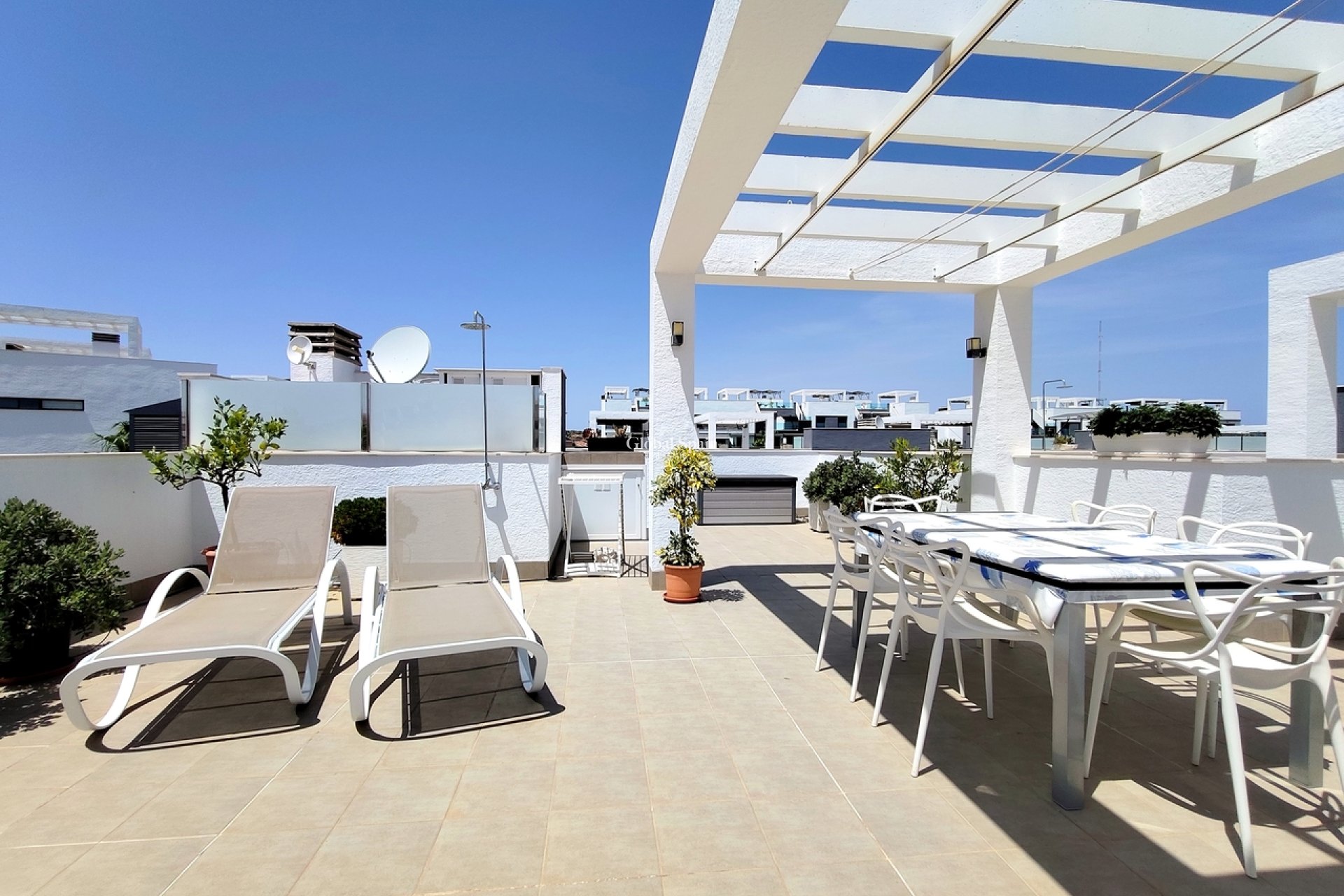 Wiederverkauf - PENTHOUSE -
GUARDAMAR DEL SEGURA - Costa Blanca