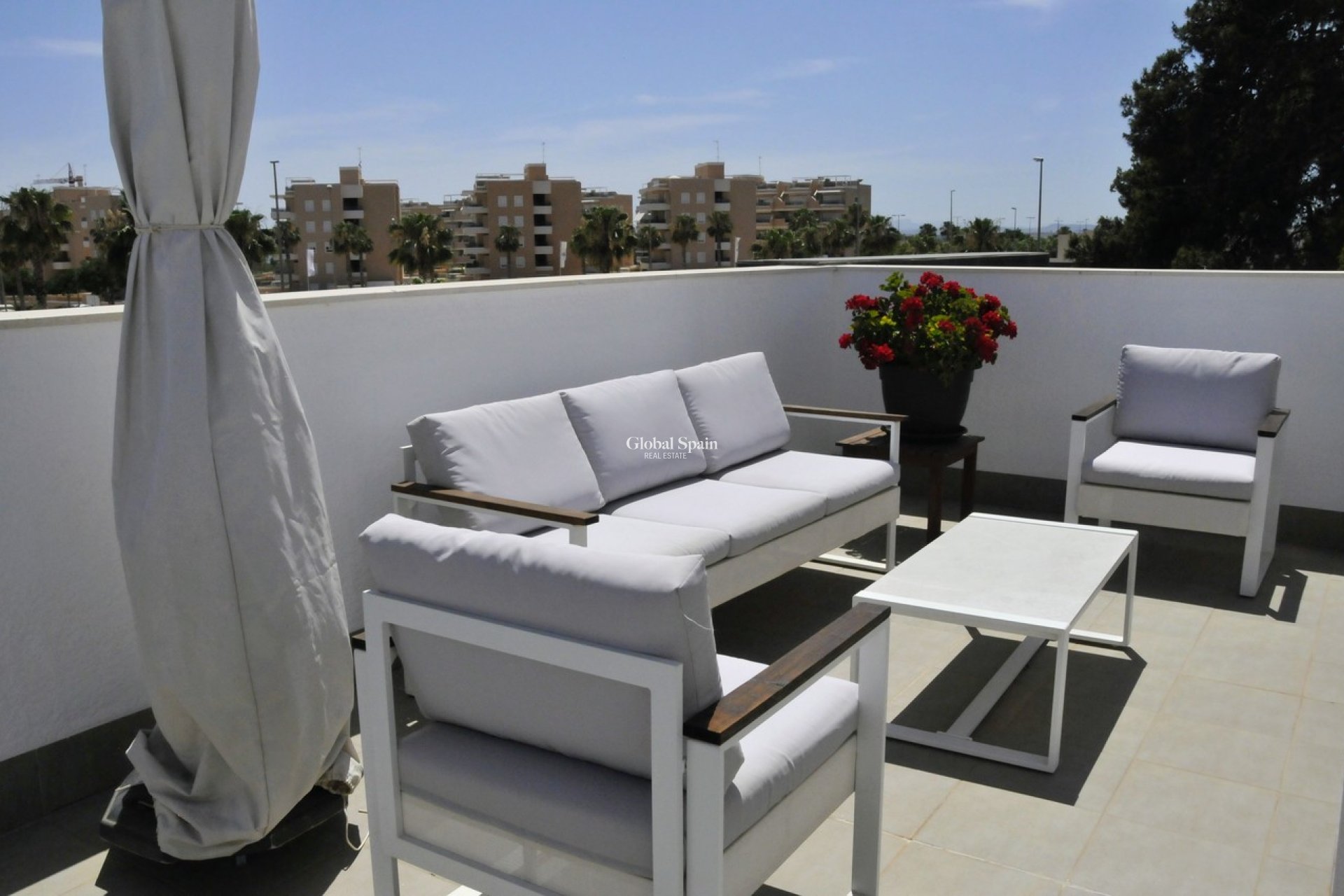 Wiederverkauf - PENTHOUSE -
GUARDAMAR DEL SEGURA - Costa Blanca