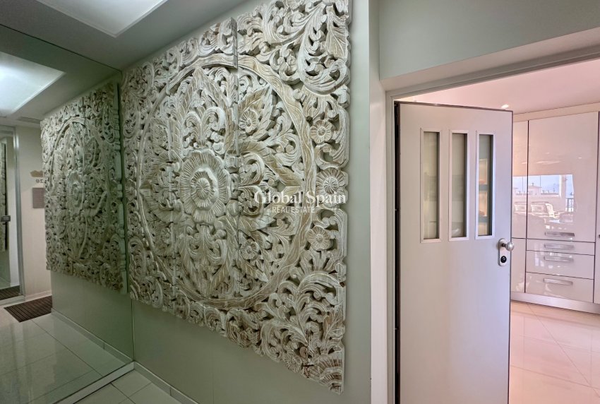 Wiederverkauf - PENTHOUSE -
GUARDAMAR DEL SEGURA - Marjal Beach