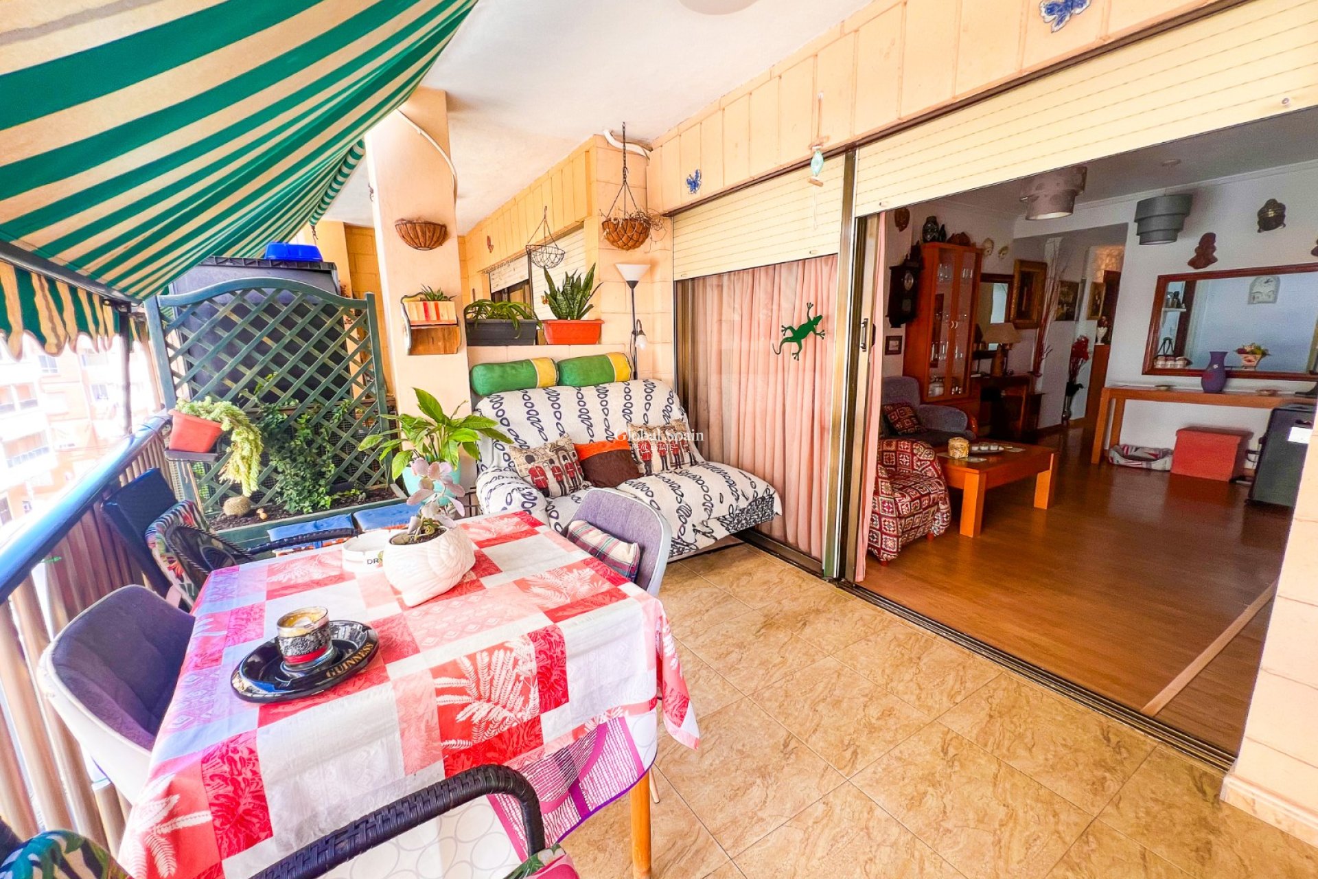 Wiederverkauf - PENTHOUSE -
GUARDAMAR DEL SEGURA - Playa Centro Guardamar