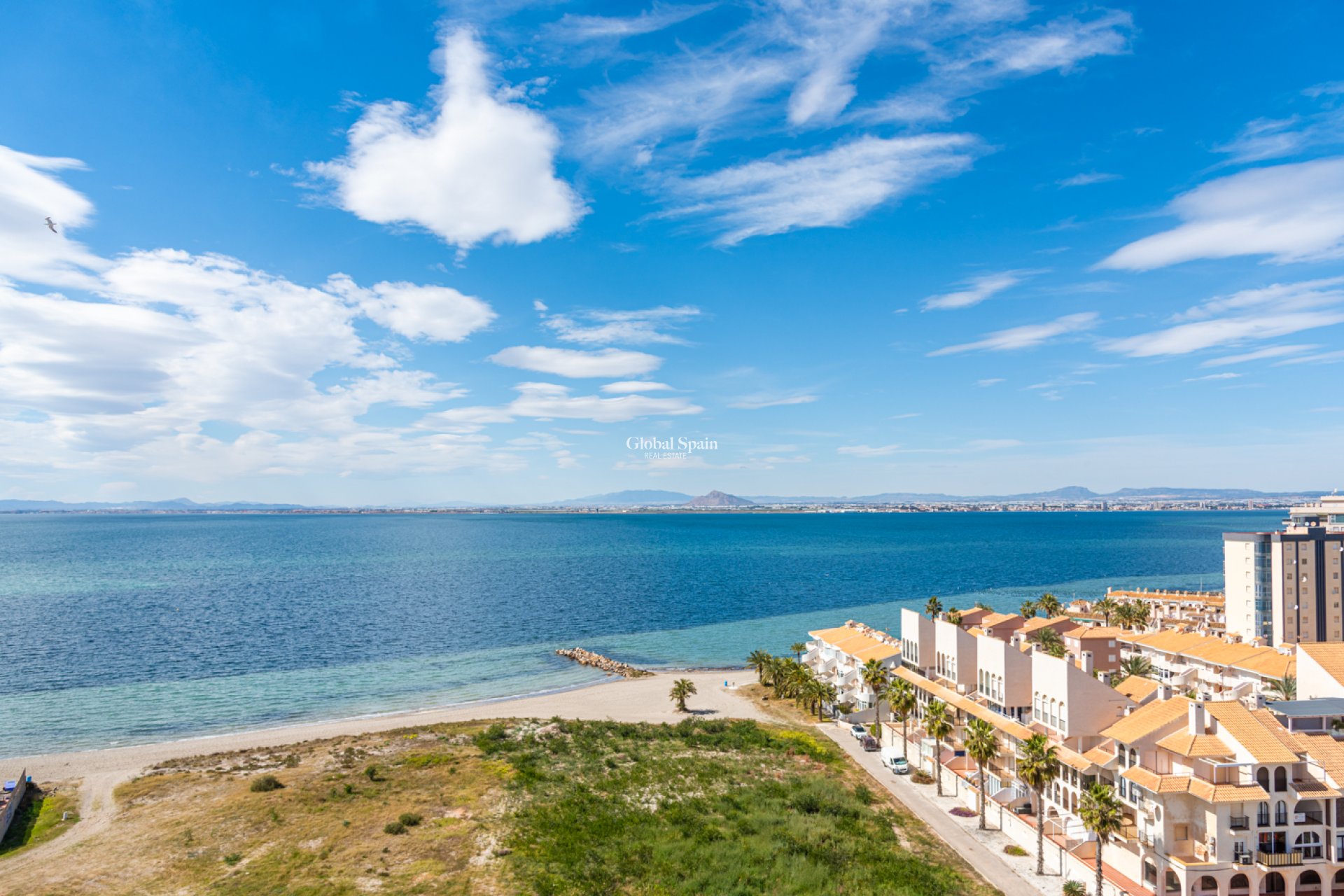 Wiederverkauf - PENTHOUSE -
LA MANGA DEL MAR MENOR
