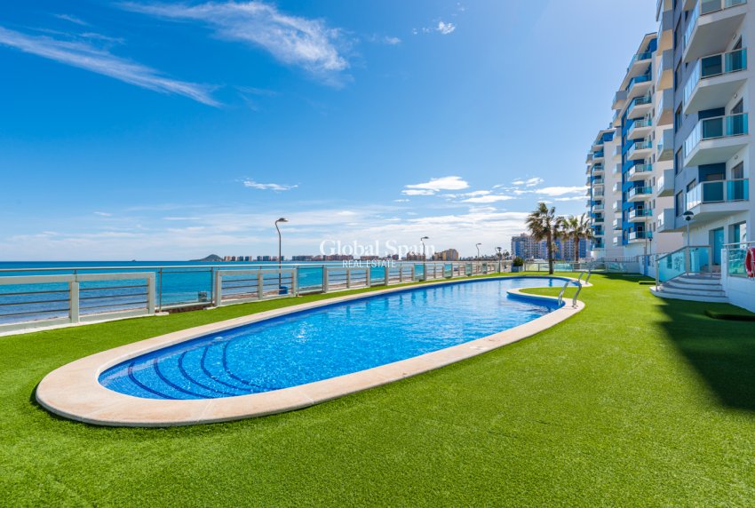 Wiederverkauf - PENTHOUSE -
LA MANGA DEL MAR MENOR