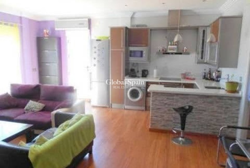 Wiederverkauf - PENTHOUSE -
LA MATA - Costa Blanca