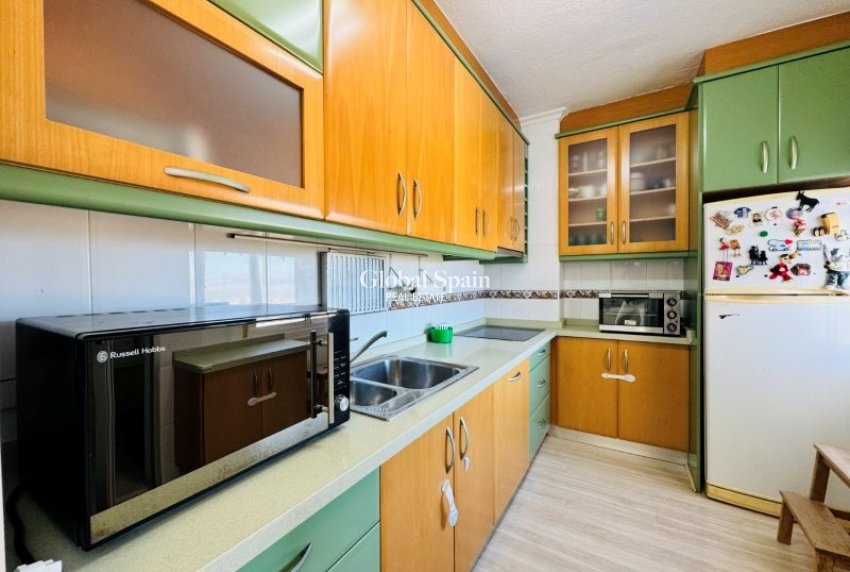 Wiederverkauf - PENTHOUSE -
LA MATA - Costa Blanca