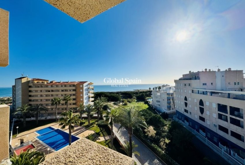 Wiederverkauf - PENTHOUSE -
LA MATA - Costa Blanca