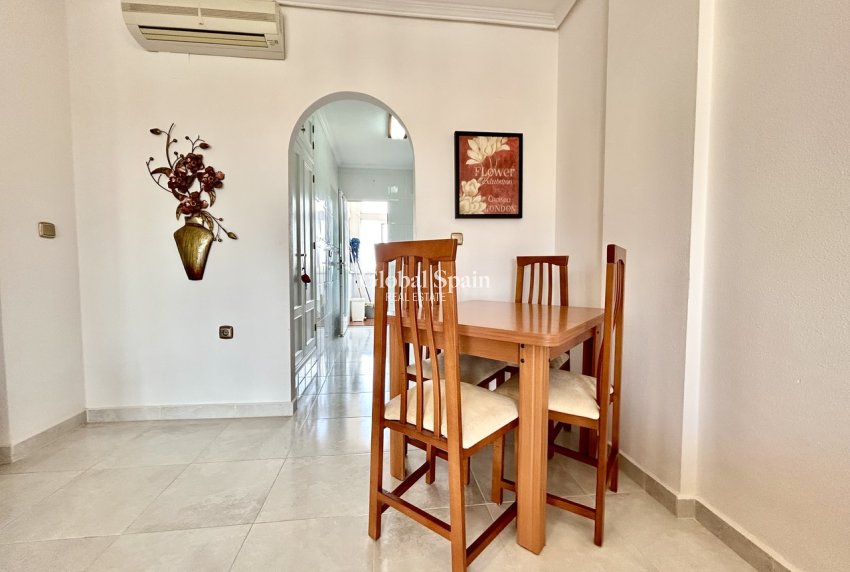 Wiederverkauf - PENTHOUSE -
LA ZENIA - Costa Blanca