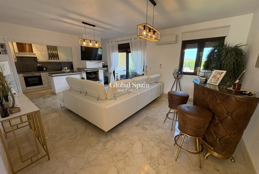 Wiederverkauf - PENTHOUSE -
LAS RAMBLAS GOLF - Costa Blanca