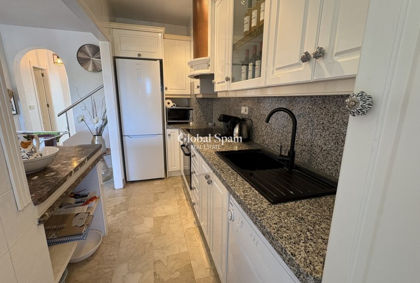 Wiederverkauf - PENTHOUSE -
LAS RAMBLAS GOLF - Costa Blanca