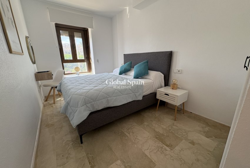 Wiederverkauf - PENTHOUSE -
LAS RAMBLAS GOLF - Costa Blanca