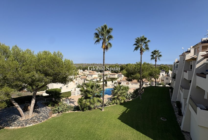 Wiederverkauf - PENTHOUSE -
LAS RAMBLAS GOLF - Costa Blanca
