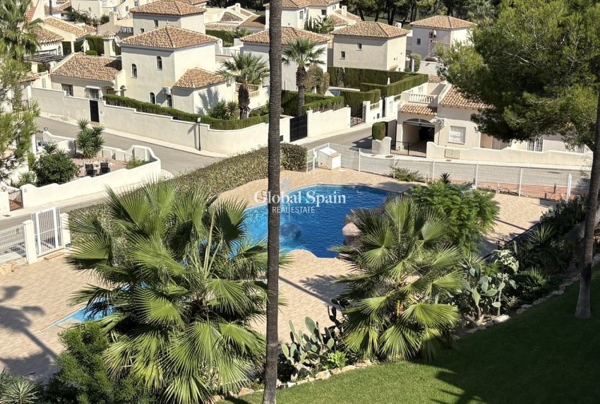 Wiederverkauf - PENTHOUSE -
LAS RAMBLAS GOLF - Costa Blanca