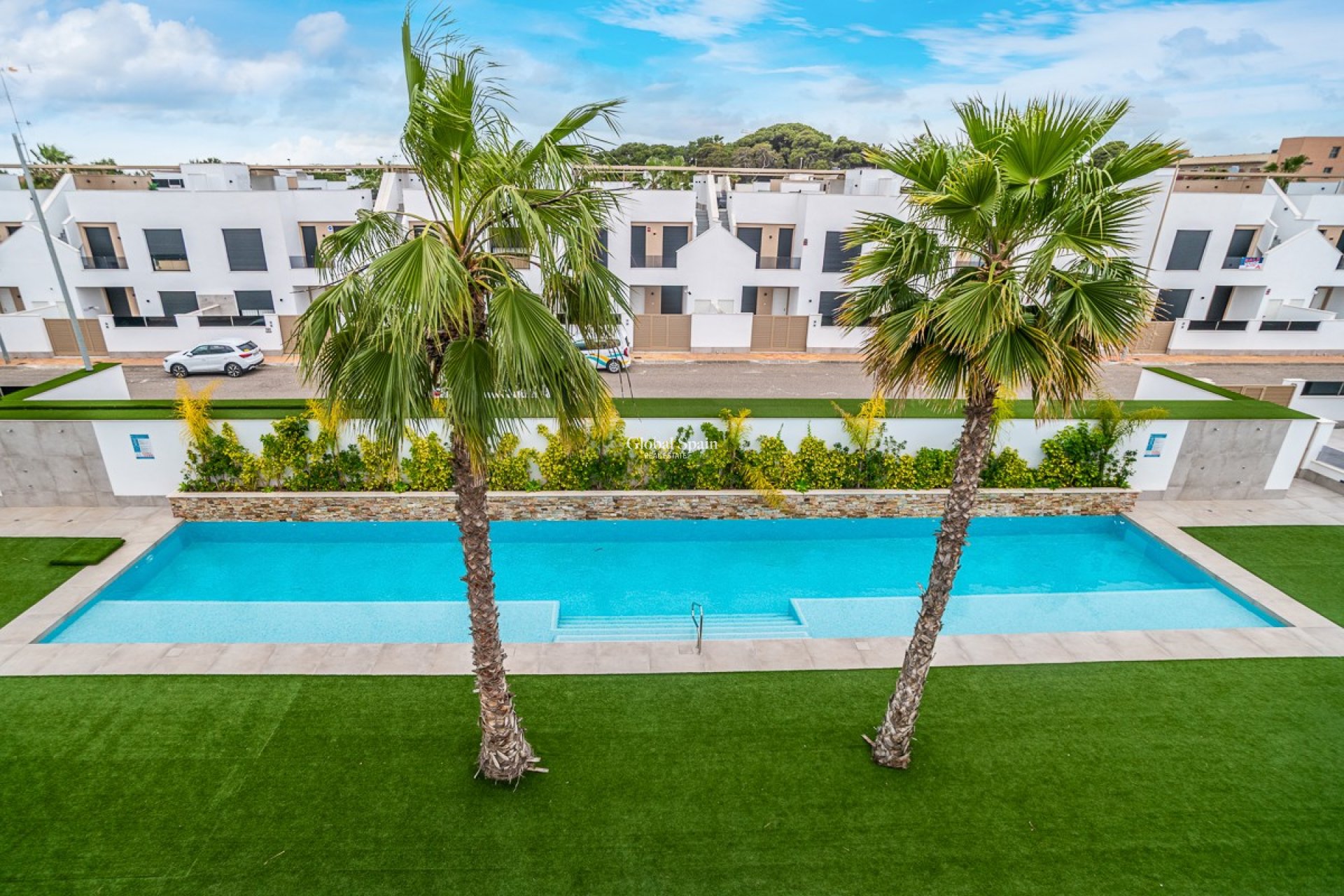 Wiederverkauf - PENTHOUSE -
LO PAGÁN