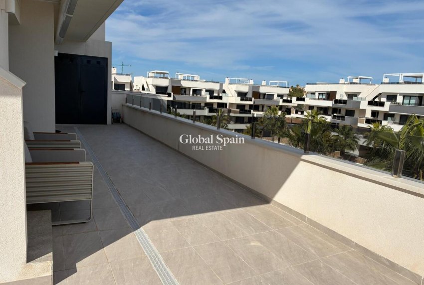 Wiederverkauf - PENTHOUSE -
Los Almendros (Orihuela-Costa) - Costa Blanca