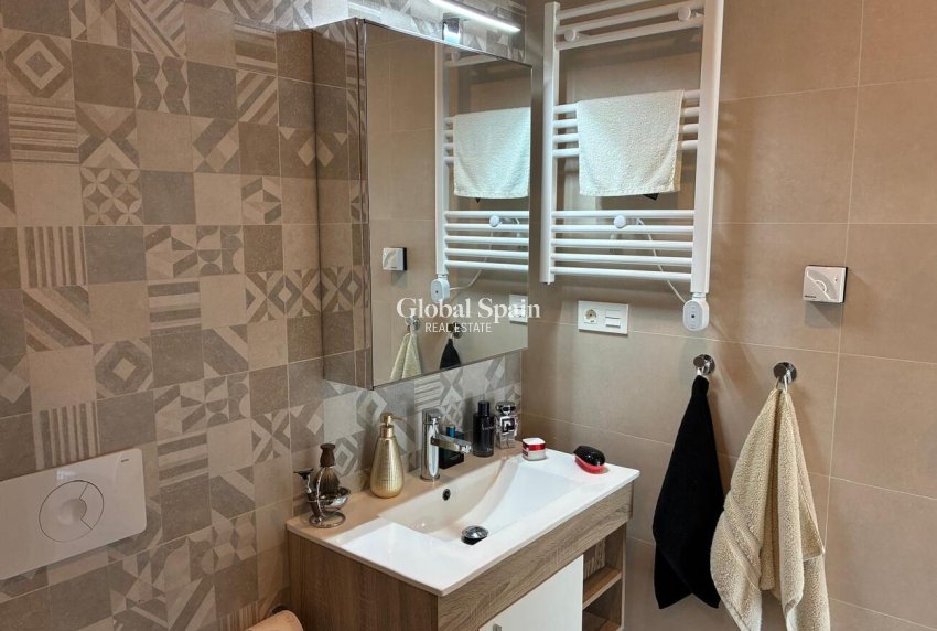Wiederverkauf - PENTHOUSE -
Los Almendros (Orihuela-Costa) - Costa Blanca