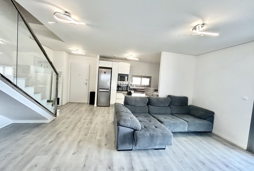 Wiederverkauf - PENTHOUSE -
LOS DOLSES - Inland