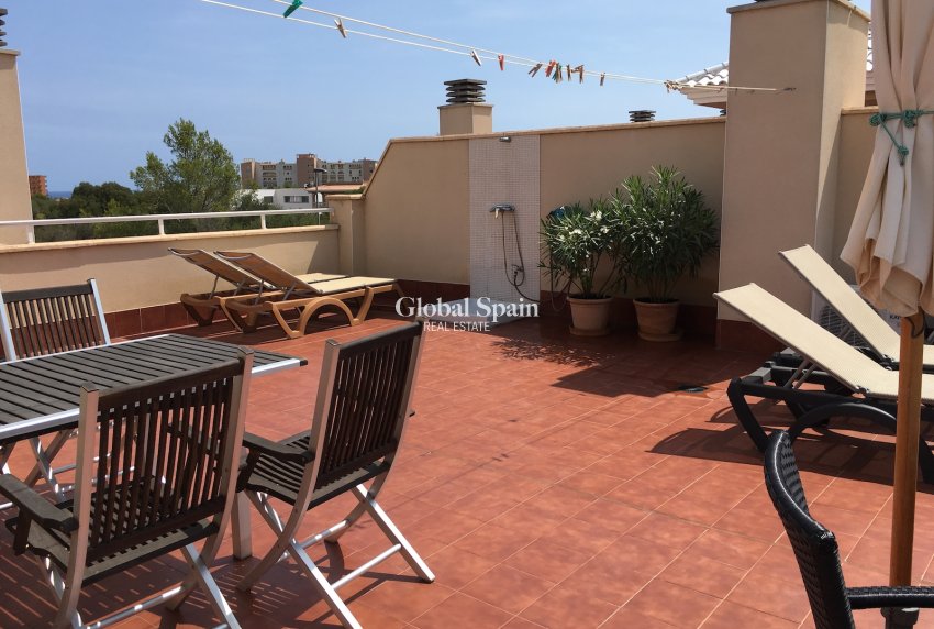 Wiederverkauf - PENTHOUSE -
MANACOR - optional location detail