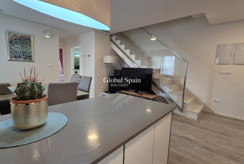 Wiederverkauf - PENTHOUSE -
ORIHUELA - Costa Blanca Sur