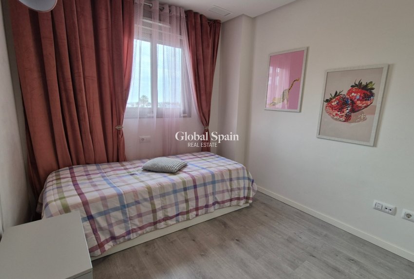 Wiederverkauf - PENTHOUSE -
ORIHUELA - Costa Blanca Sur