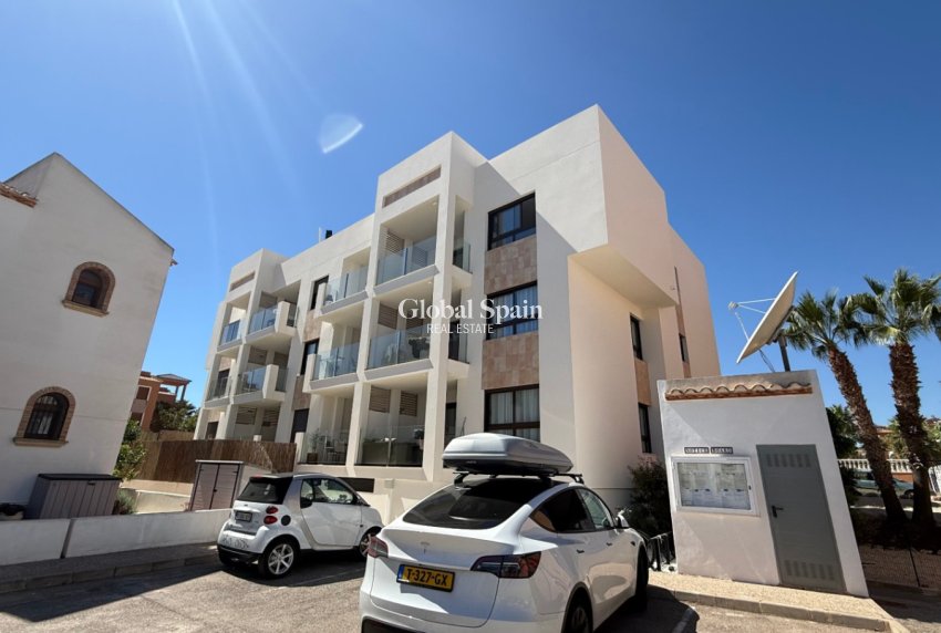Wiederverkauf - PENTHOUSE -
ORIHUELA - Costa Blanca Sur