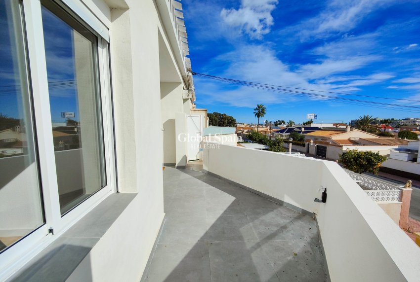 Wiederverkauf - PENTHOUSE -
ORIHUELA COSTA - Costa Blanca