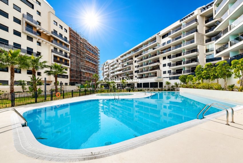 Wiederverkauf - PENTHOUSE -
ORIHUELA COSTA - Costa Blanca
