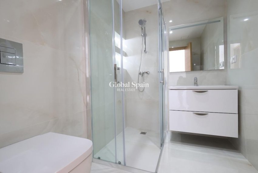 Wiederverkauf - PENTHOUSE -
ORIHUELA COSTA - Costa Blanca