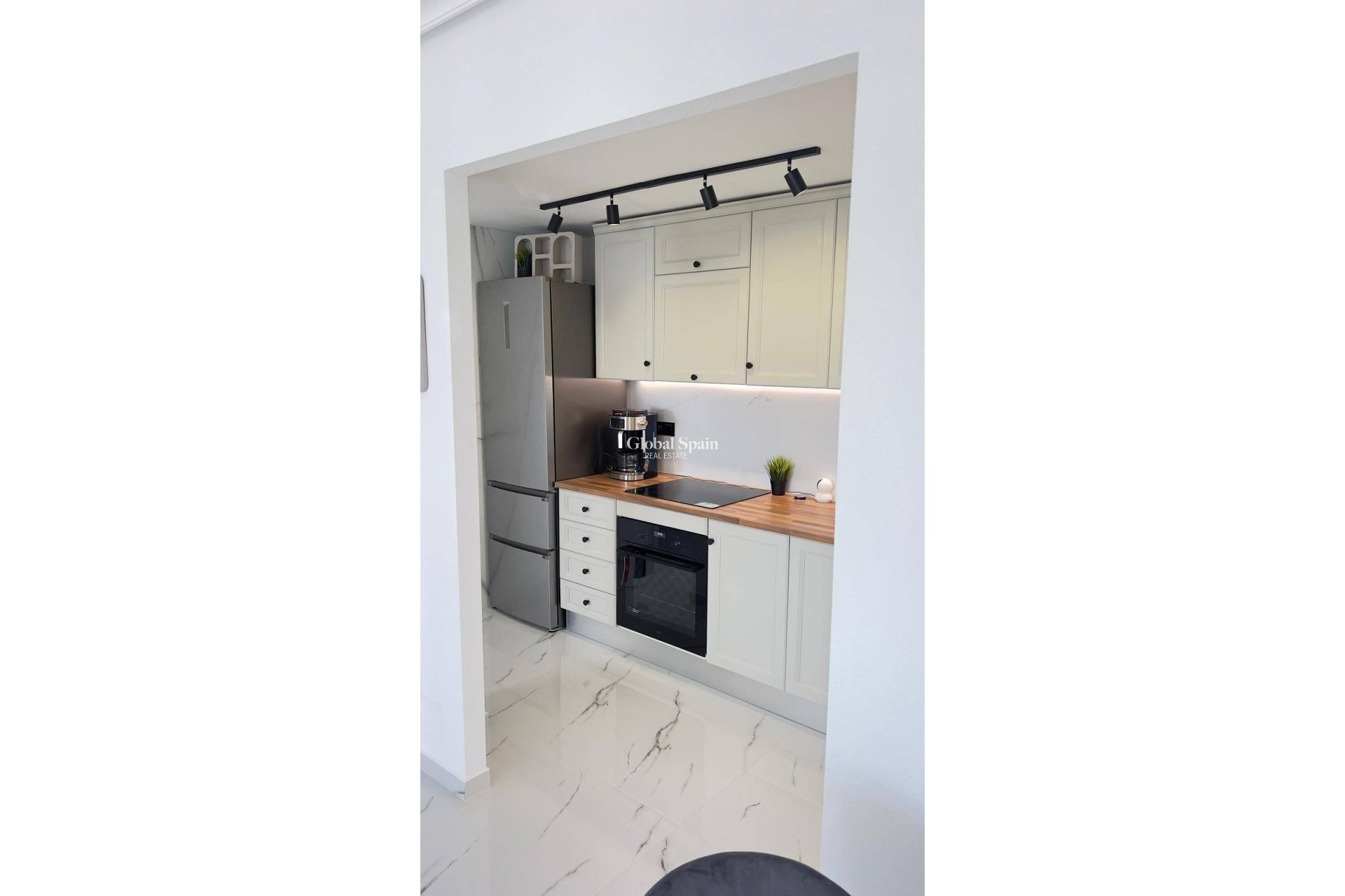 Wiederverkauf - PENTHOUSE -
ORIHUELA COSTA - La Zenia