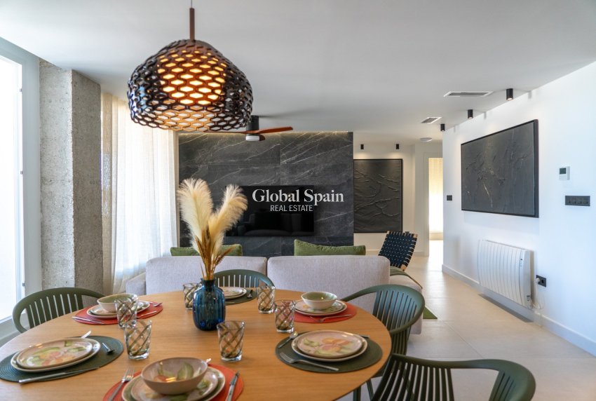 Wiederverkauf - PENTHOUSE -
ORIHUELA COSTA - La Zenia