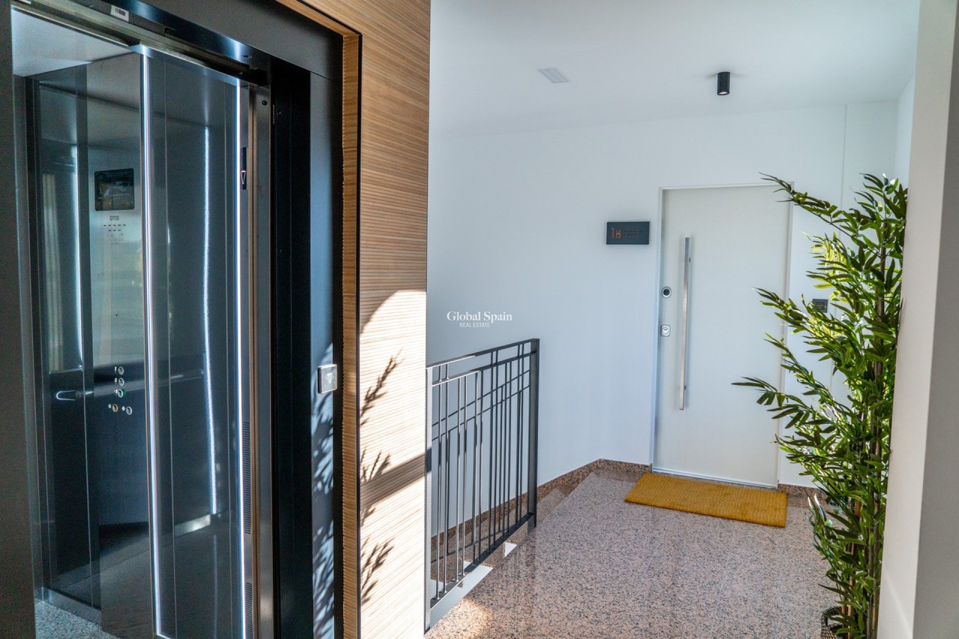 Wiederverkauf - PENTHOUSE -
ORIHUELA COSTA - La Zenia