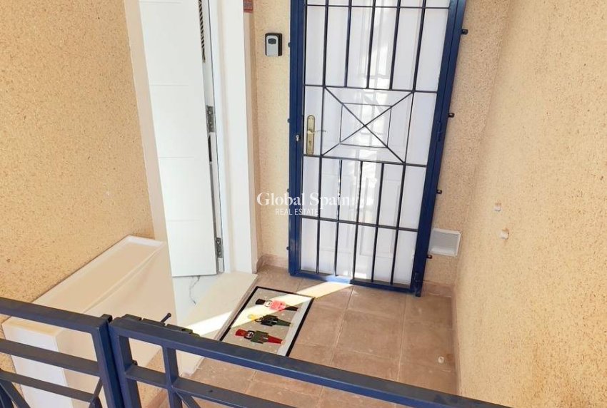 Wiederverkauf - PENTHOUSE -
ORIHUELA COSTA - La Zenia