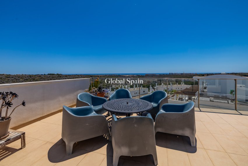 Wiederverkauf - PENTHOUSE -
ORIHUELA COSTA - Las Ramblas Golf