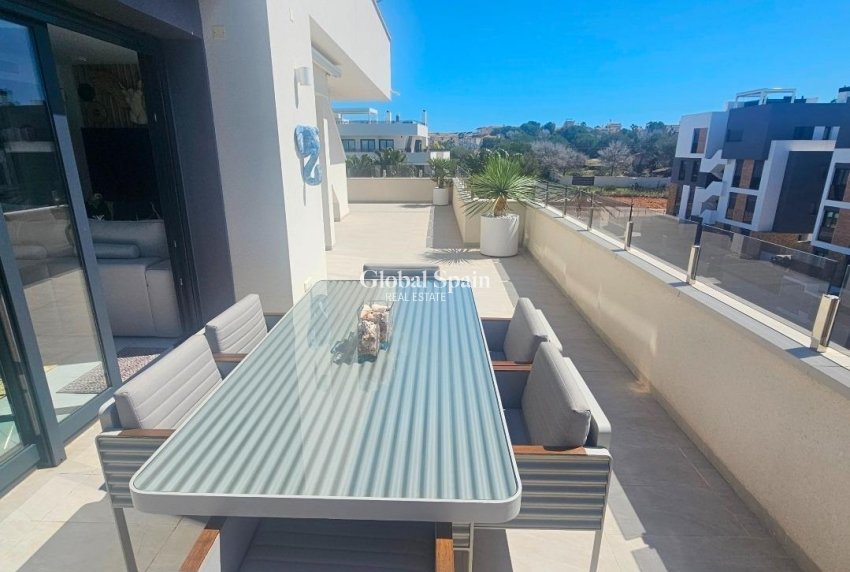 Wiederverkauf - PENTHOUSE -
ORIHUELA COSTA - Los Almendros-la Florida