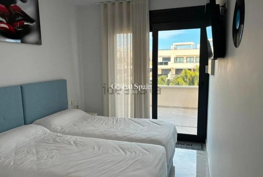 Wiederverkauf - PENTHOUSE -
ORIHUELA COSTA - Los Almendros-la Florida