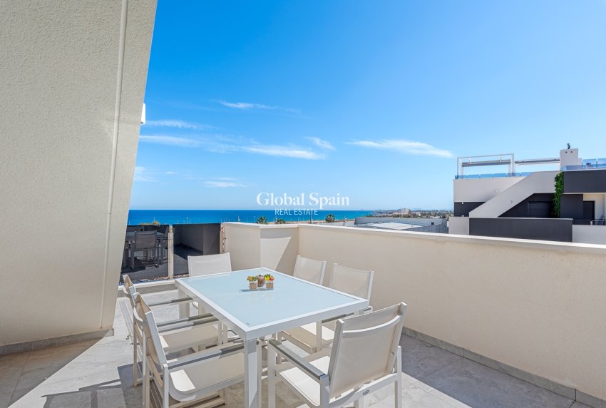 Wiederverkauf - PENTHOUSE -
ORIHUELA COSTA - Orihuela Costa