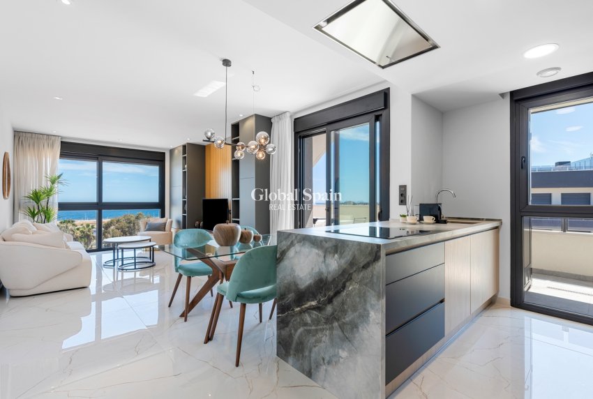 Wiederverkauf - PENTHOUSE -
ORIHUELA COSTA - Orihuela Costa