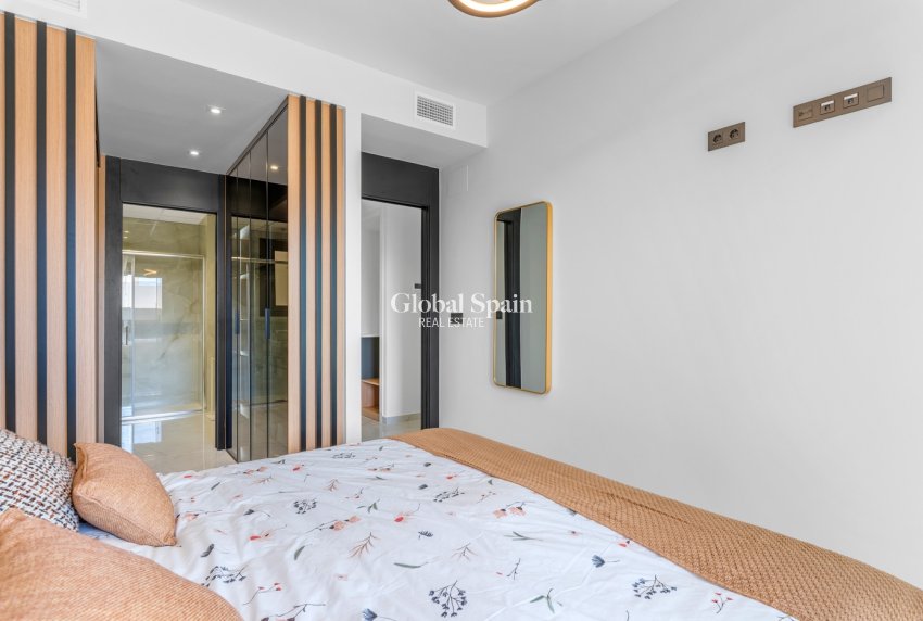 Wiederverkauf - PENTHOUSE -
ORIHUELA COSTA - Orihuela Costa