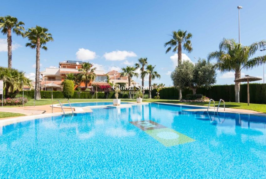 Wiederverkauf - PENTHOUSE -
ORIHUELA COSTA - Playa Flamenca
